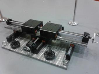 三轴大行程宏动 平台