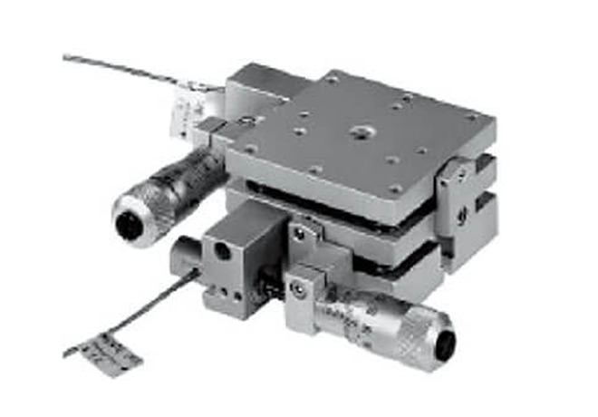 宏动微动位移调节器